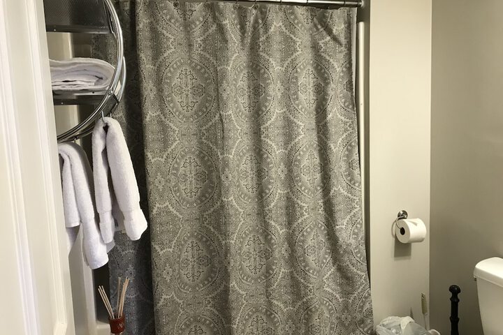 Room 43 of 126