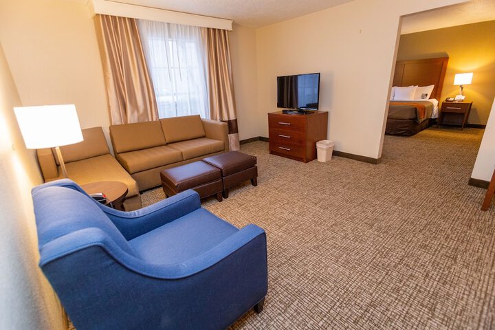 Room 42 of 50