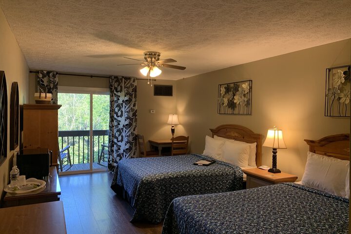 Woodbridge Inn & Tavern