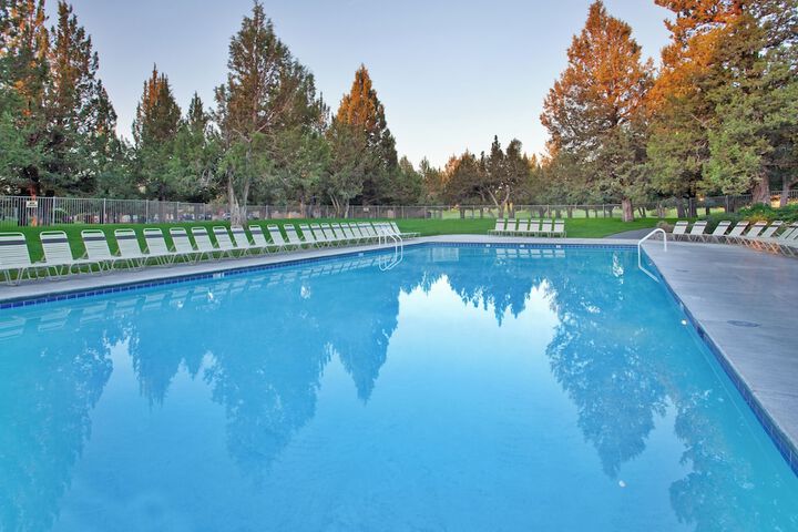 The Lodge at Eagle Crest Resort