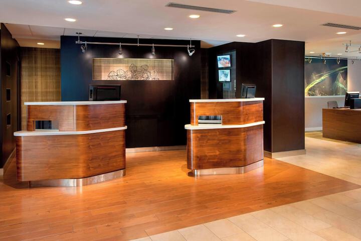 Courtyard by Marriott Norwalk