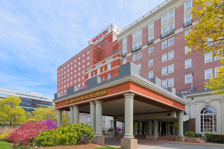 Hotel 4 of 71