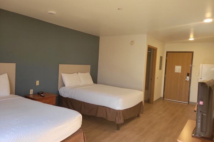 Room 21 of 42