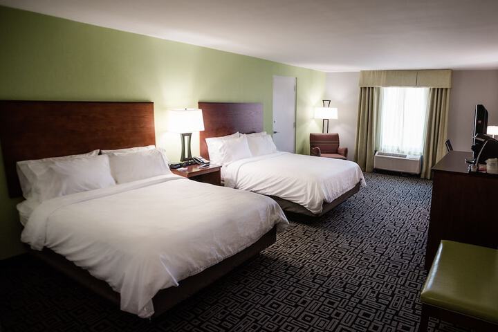 Holiday Inn Express Hickory-Hickory Mart by IHG