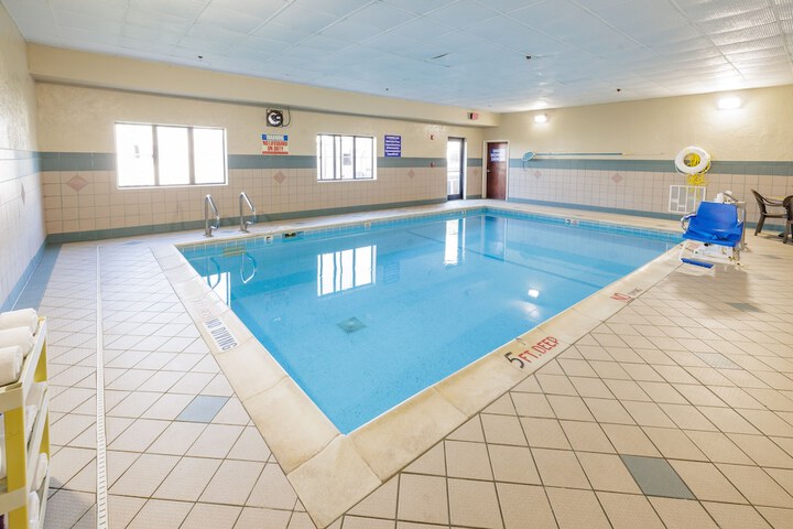 Pool 6 of 46