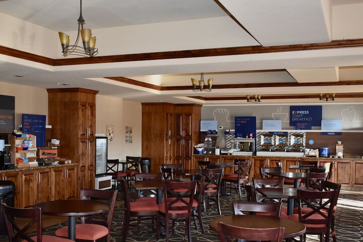 Holiday Inn Express & Suites Silt-Rifle by IHG