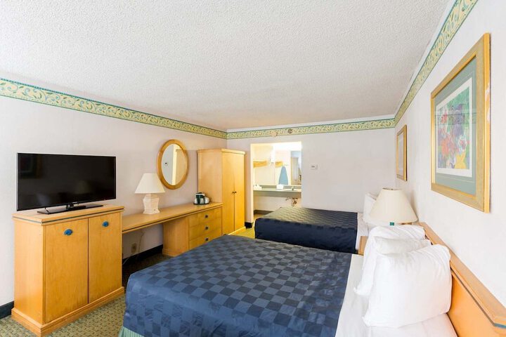 Room 22 of 45