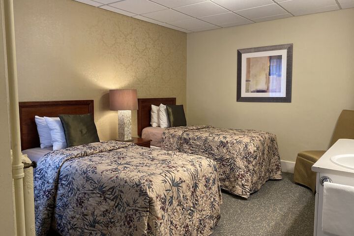 Room 40 of 54