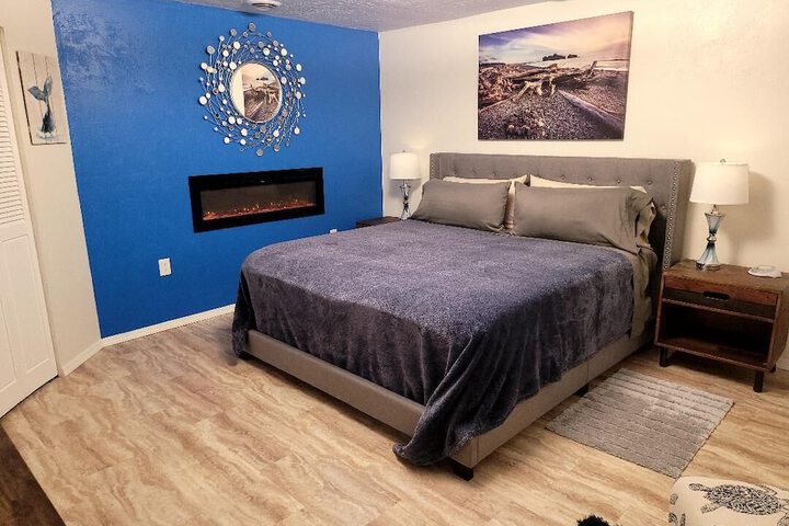 Room 43 of 59