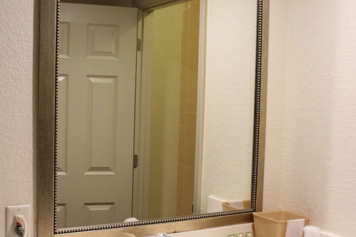 Room 12 of 36