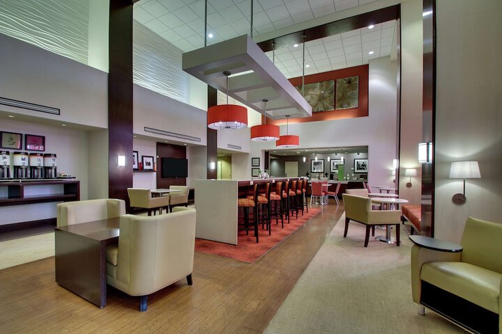 Hotel Interior 5 of 38