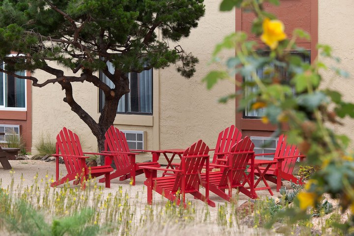Terrace/Patio 30 of 33