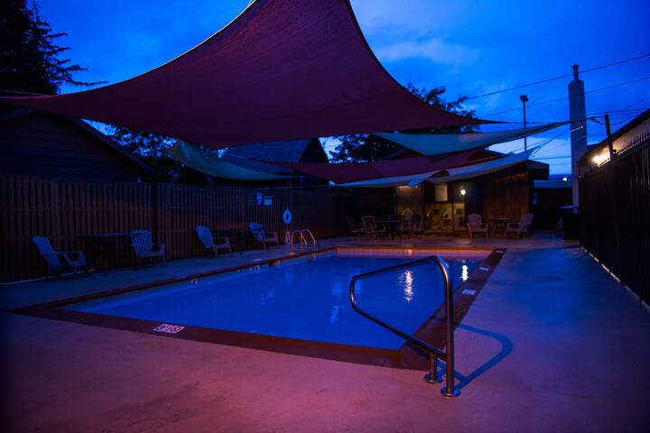 Pool 5 of 49