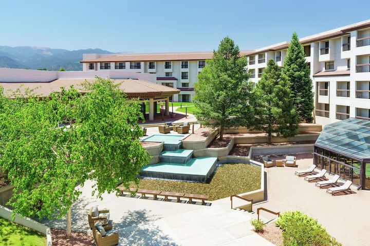 Hotel 3 of 96