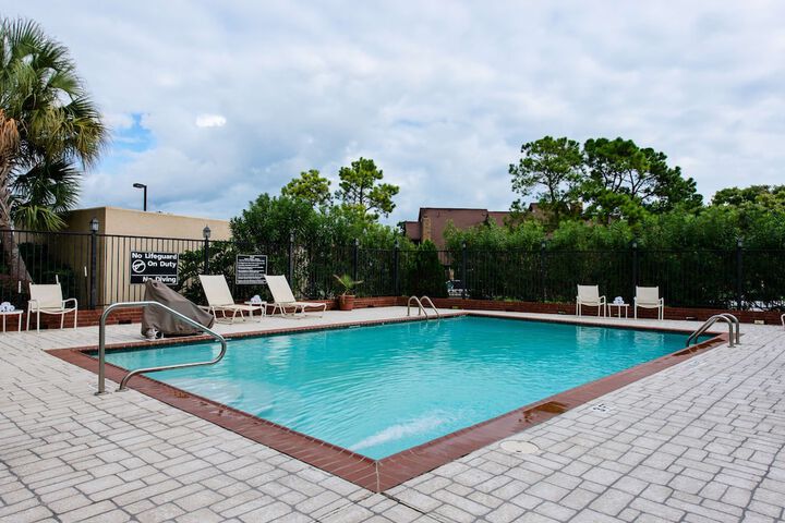 Pool 8 of 49