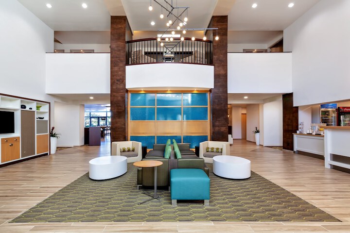 Hotel Interior 46 of 138