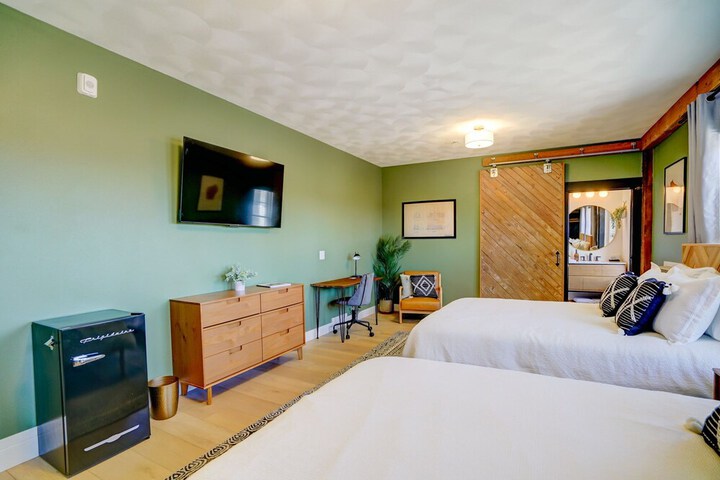 Room 45 of 72
