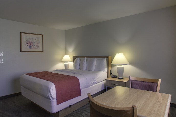 Room 17 of 36