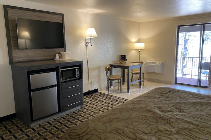 Room 36 of 51