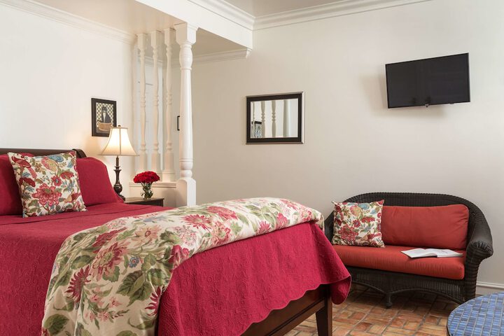 Room 21 of 74