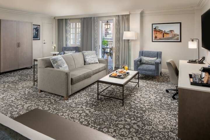 Room 30 of 50
