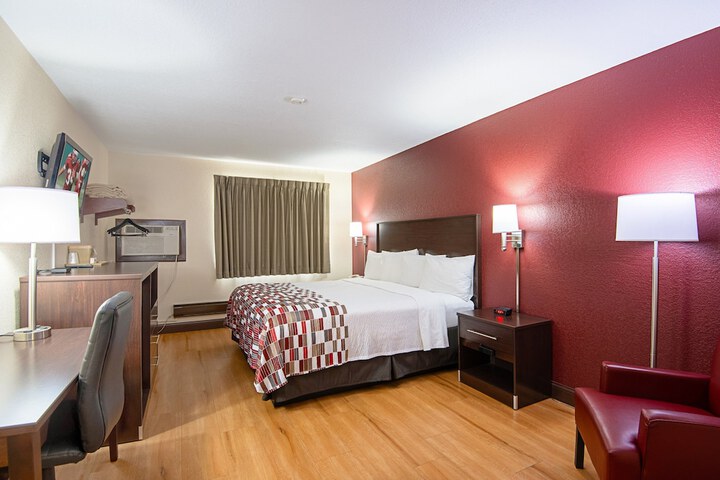 Room 14 of 30
