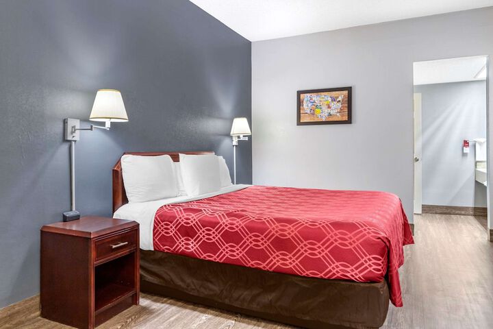 Room 16 of 23