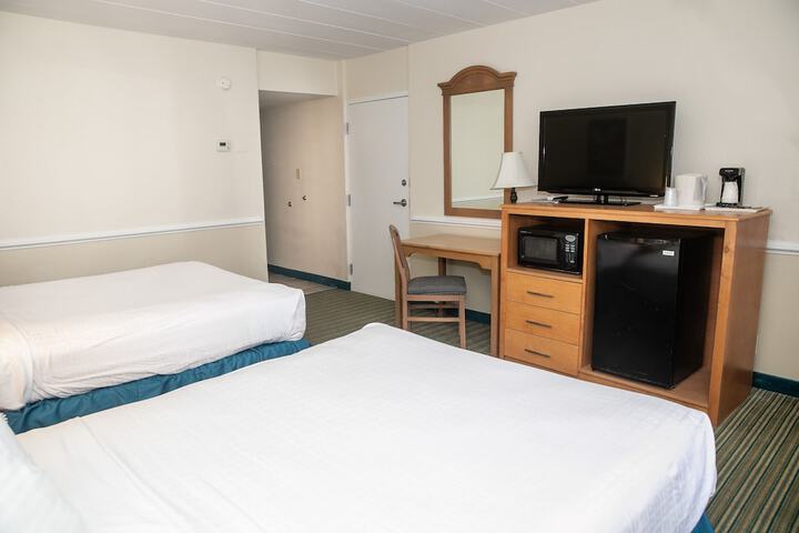 Room 30 of 79