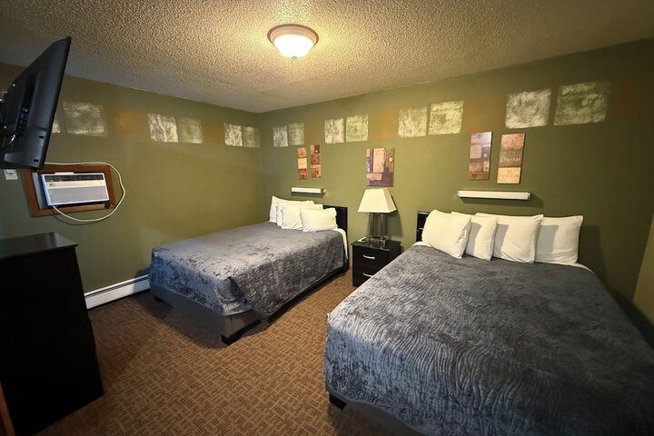 Lighthouse Inn