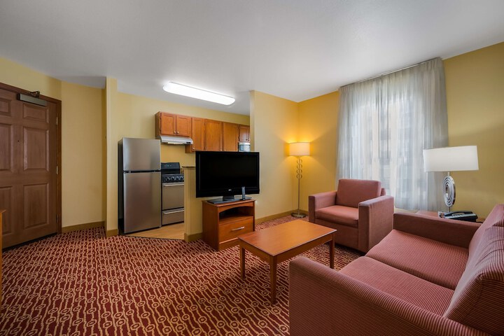 Room 32 of 53
