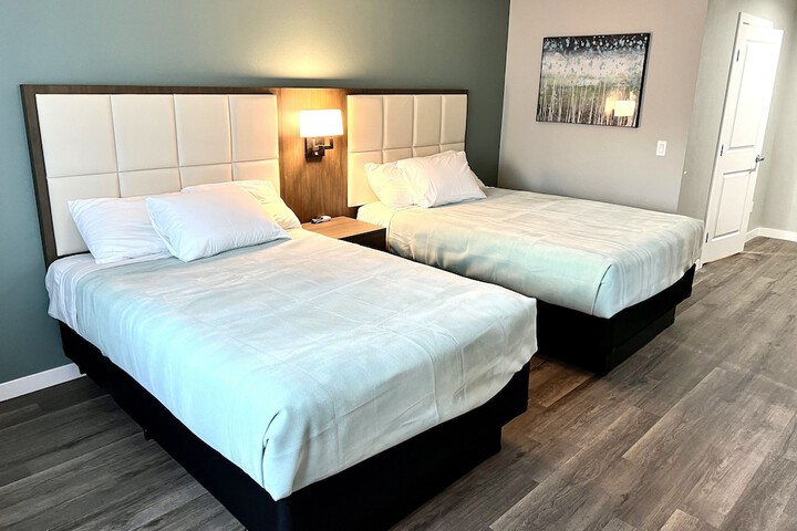 Room 16 of 27
