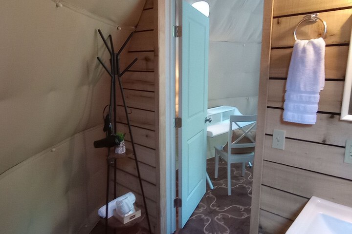 Room 62 of 72