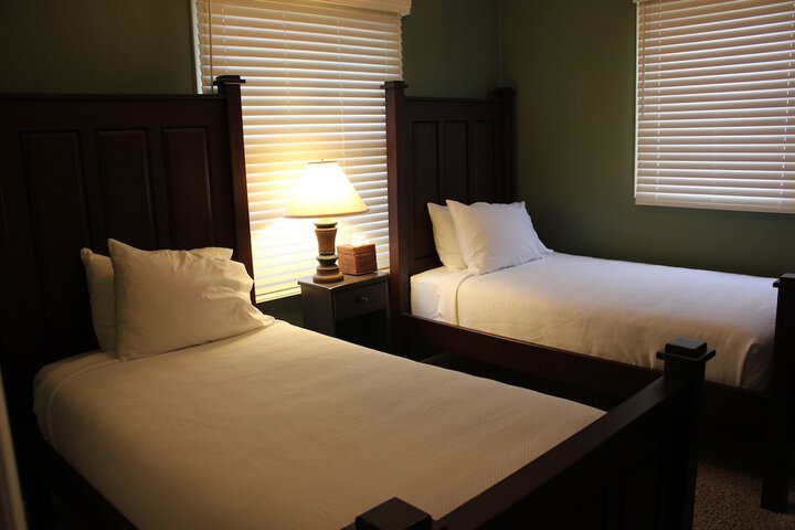 Room 31 of 65