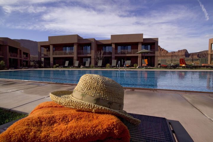Pool 6 of 106