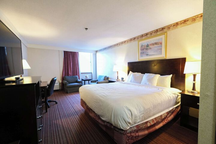 Room 53 of 113