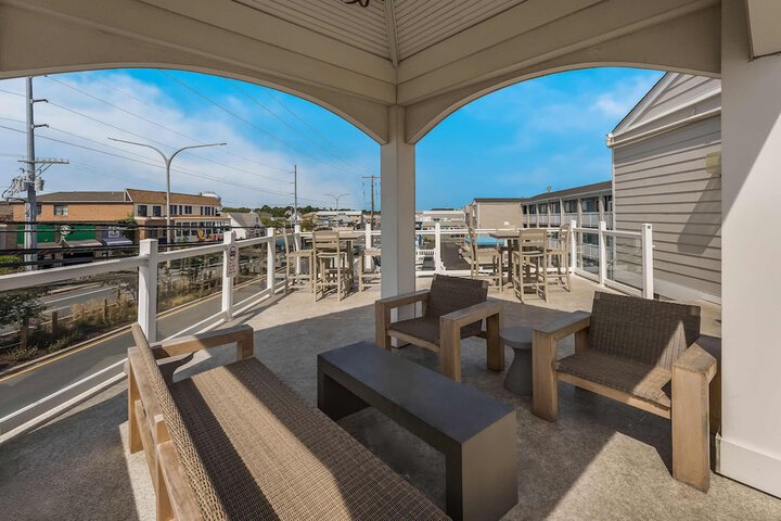 Atlantic Oceanside Dewey