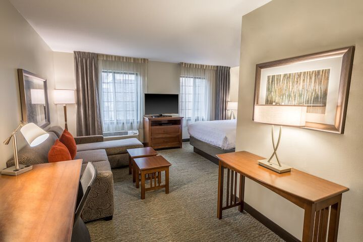 Staybridge Suites Kansas City - Independence by IHG
