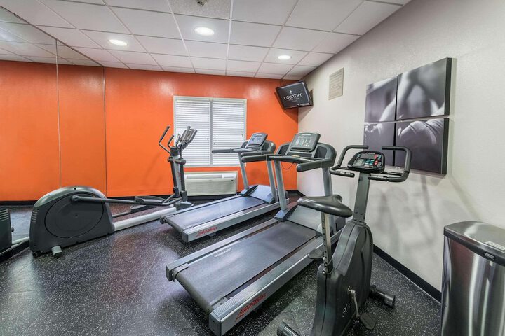 Country Inn & Suites by Radisson Cookeville, TN
