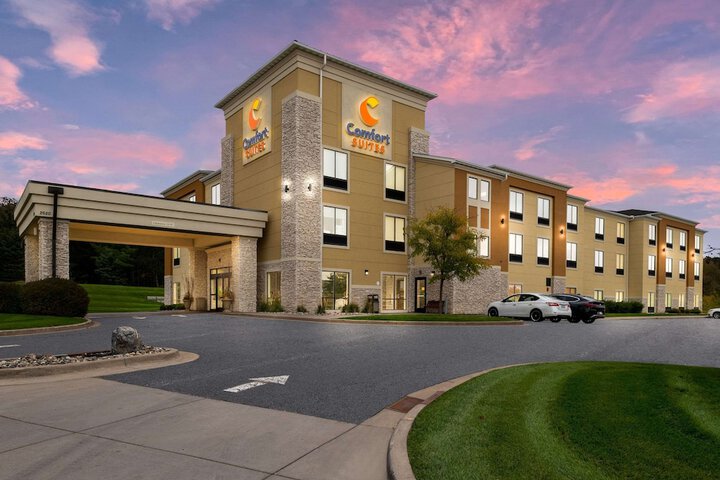 Hotel 2 of 29