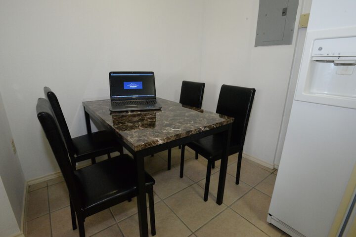 Room 30 of 41
