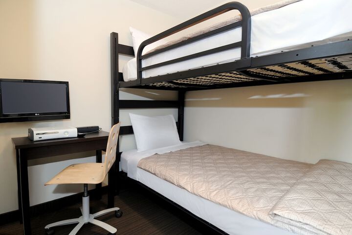 Super 8 by Wyndham Peterborough