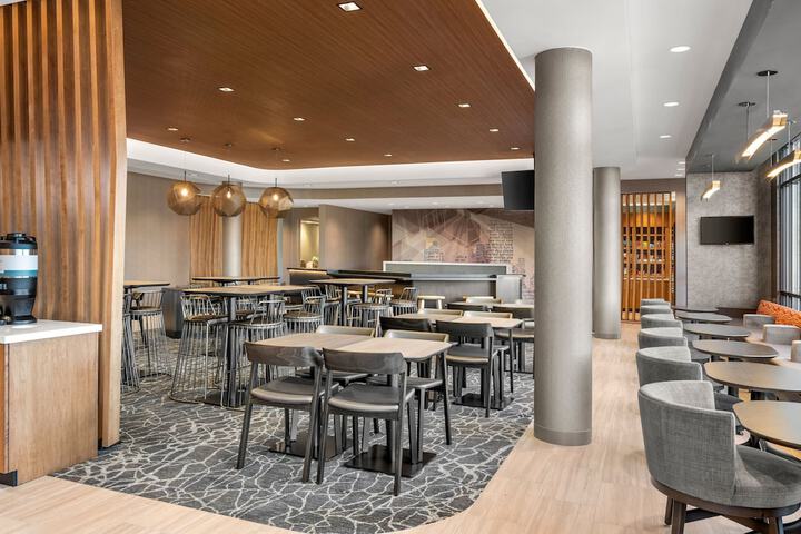 Springhill Suites by Marriott Menomonee Falls