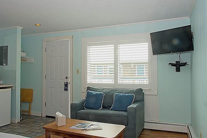 Room 142 of 231
