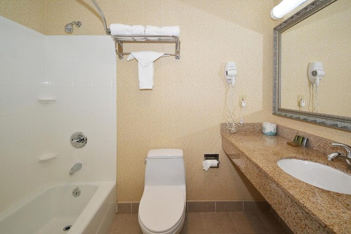 Room 16 of 31