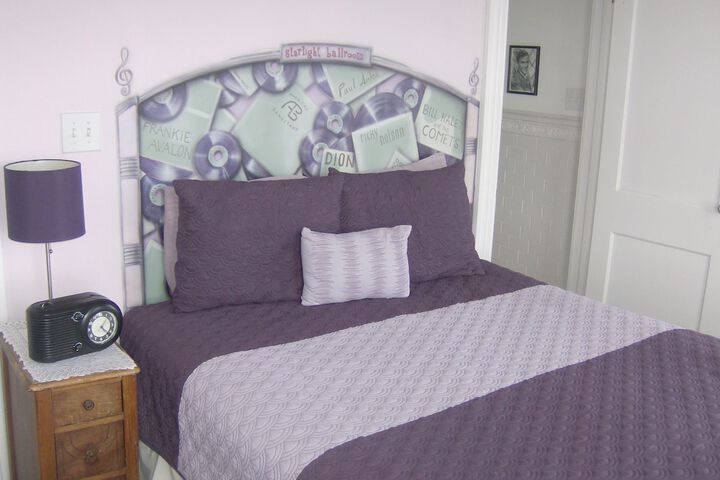 Room 60 of 77