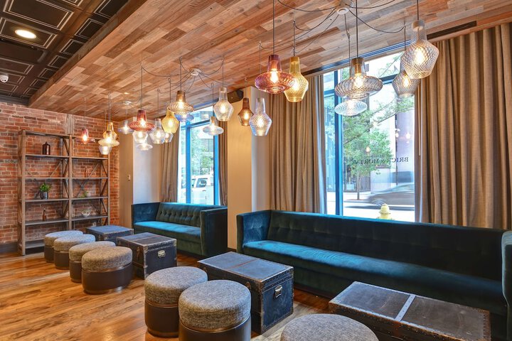 The Cincinnatian Hotel Curio Collection by Hilton