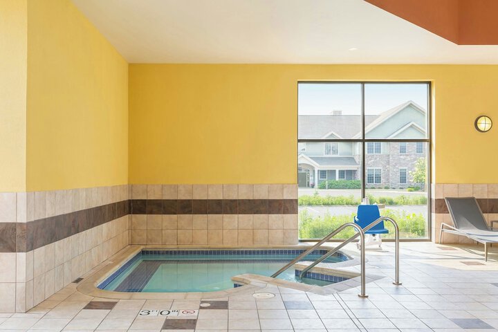 Courtyard by Marriott Madison West Middleton