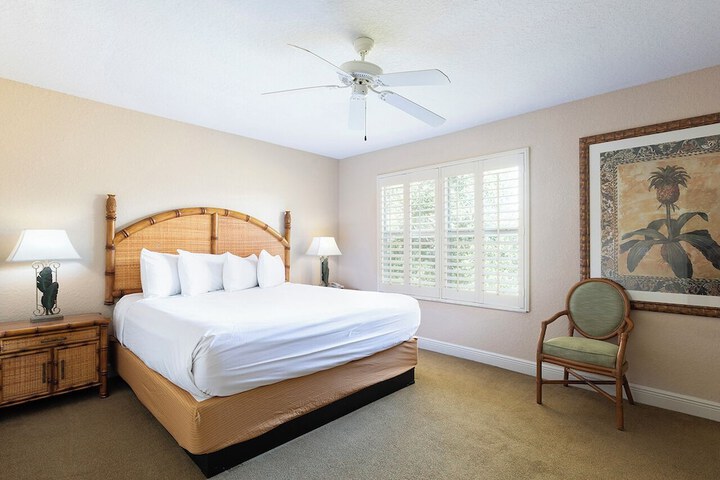 Villas at Regal Palms