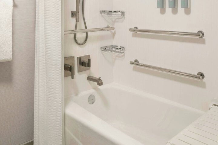 Courtyard by Marriott Farmington