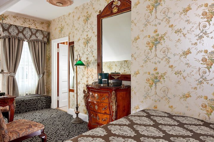 Room 20 of 75